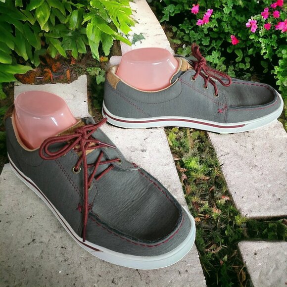 TWISTED X (10M) Dark Gray Loper with Dark Red Accents WCA0030 - Picture 1 of 10